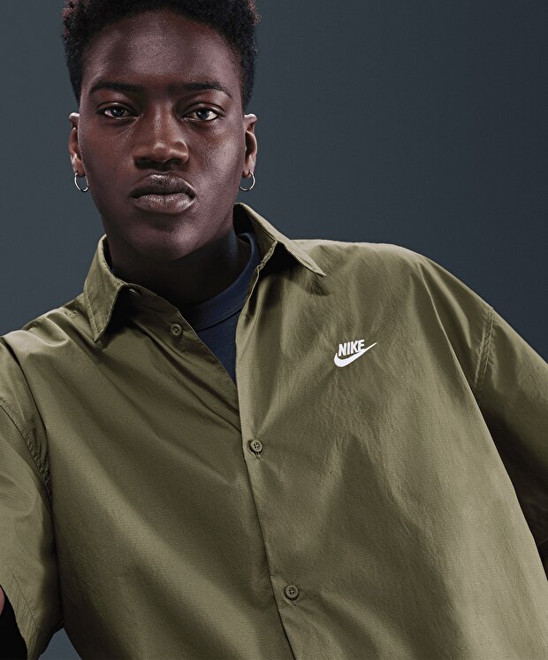 Мужская рубашка Nike Club Short-Sleeve Button-Down Shirt