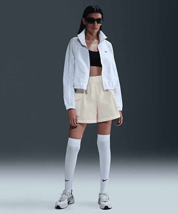 Женские шорты Nike Sportswear Essential Woven High Waisted 5 Cargo Shorts