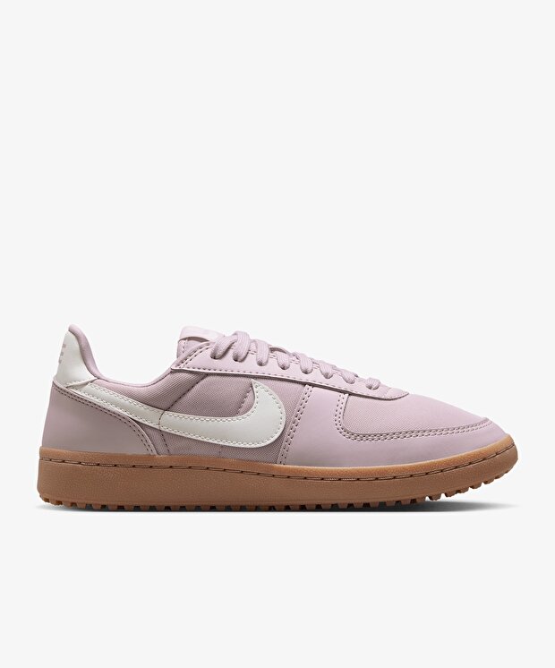 Женские кроссовки Nike Field General
