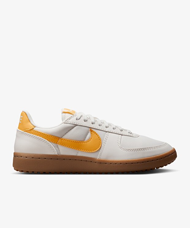 Женские кроссовки Nike Field General