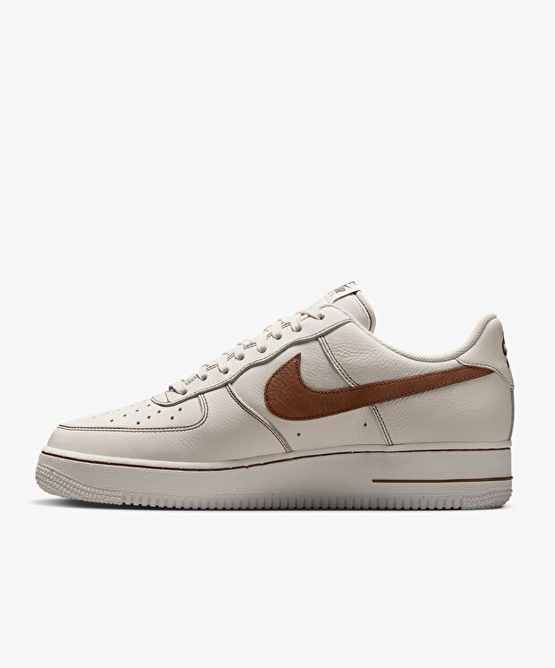 Nike Air Force 1 '07 LV8 - Görsel 3