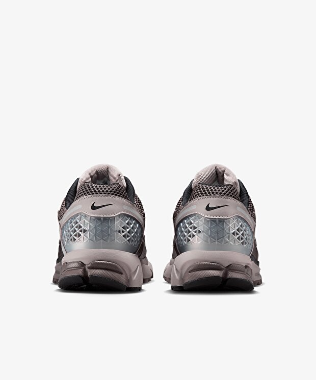 Nike Zoom Vomero 5 - Görsel 5