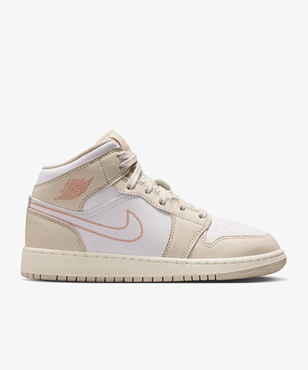 Подростковые кроссовки Jordan Air 1 Mid SE (Gs)