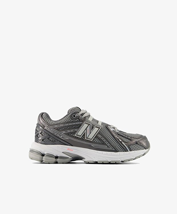 Детские кроссовки New Balance 1906 Lifestyle Kid's для бега