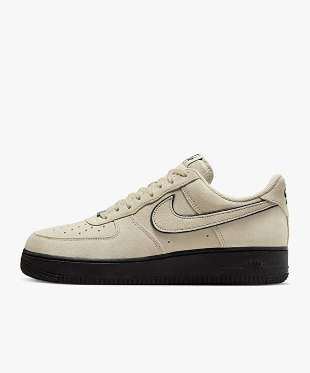 Nike Air Force 1 '07 LV8 - Görsel 3