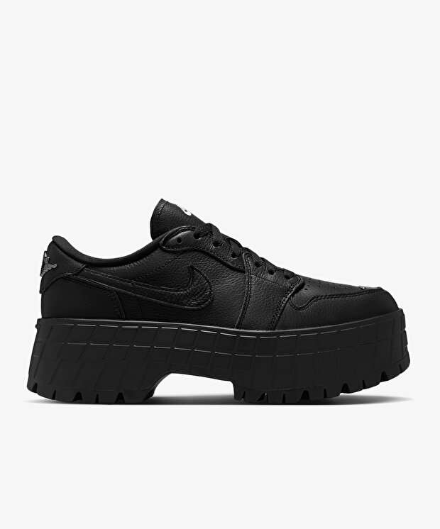 Женские кроссовки Jordan Air 1 Brooklyn Low