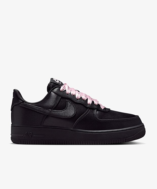 Resim Nike Air Force 1 ’07 LV8