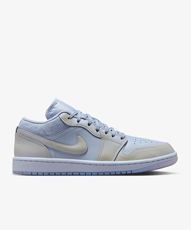 Женские кроссовки Jordan Air 1 Low SE