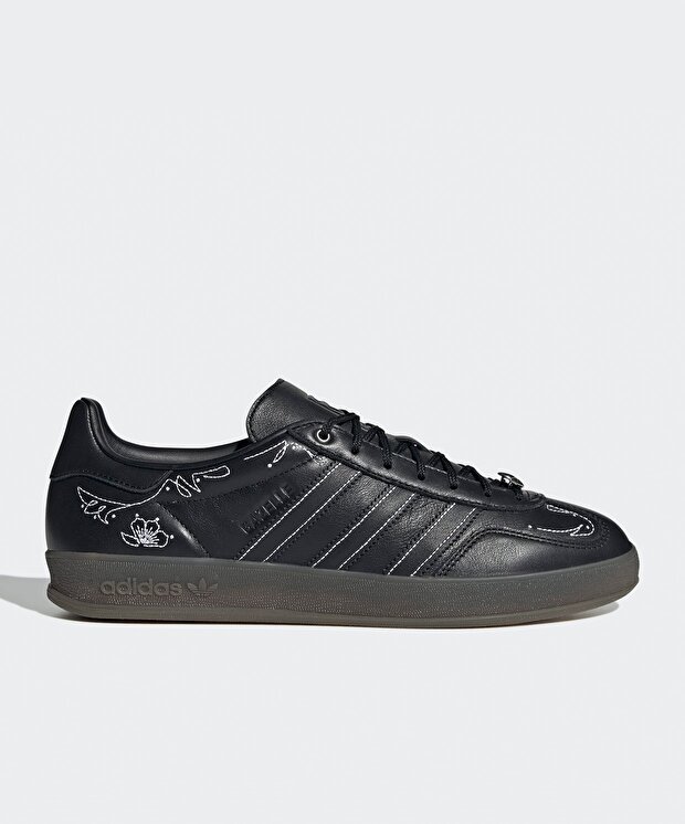 Женские кроссовки adidas Gazelle Indoor