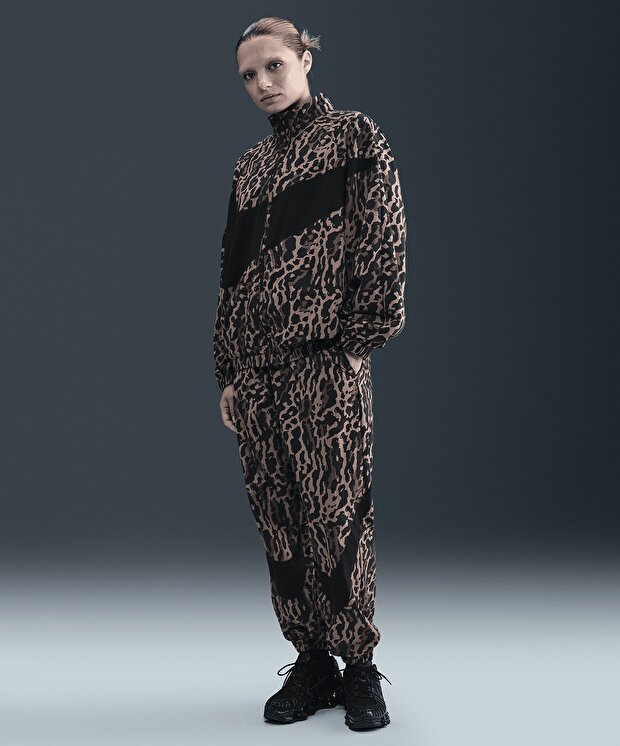 Женские спортивные штаны Nike Sportswear Woven Printed Pants