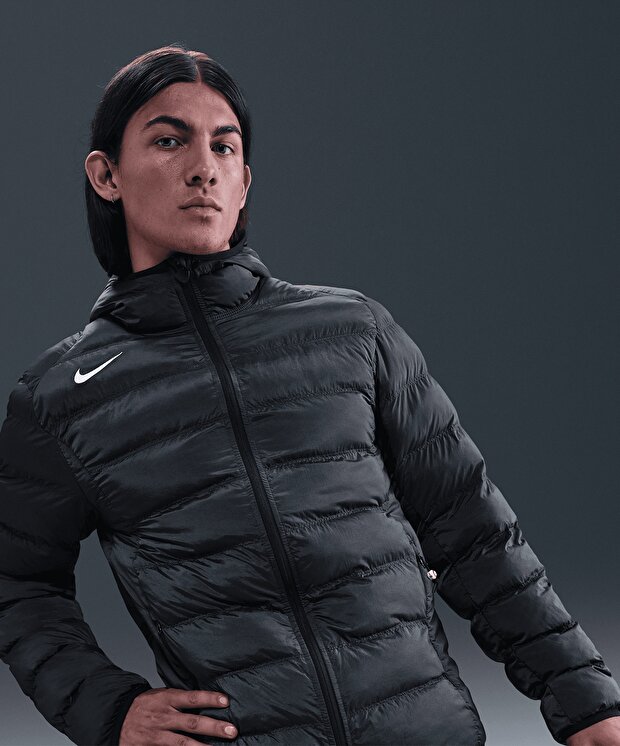 Мужская куртка Nike Total 90 Therma-FIT Soccer Puffer