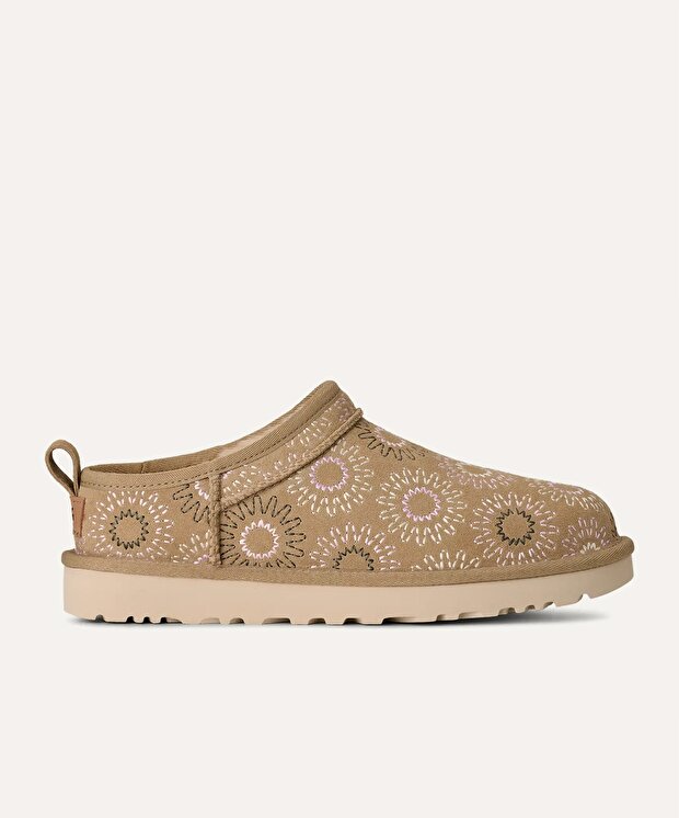Resim UGG Classic Micro Sun Stitch