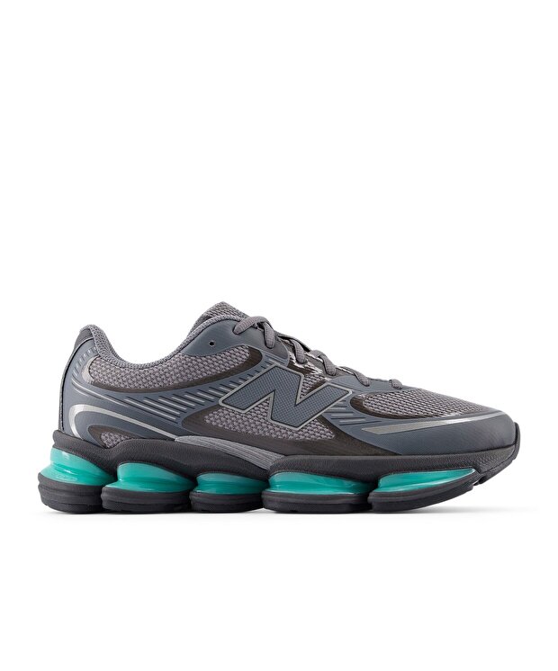 Женские кроссовки New Balance 2000 Lifestyle Womens на каждый день