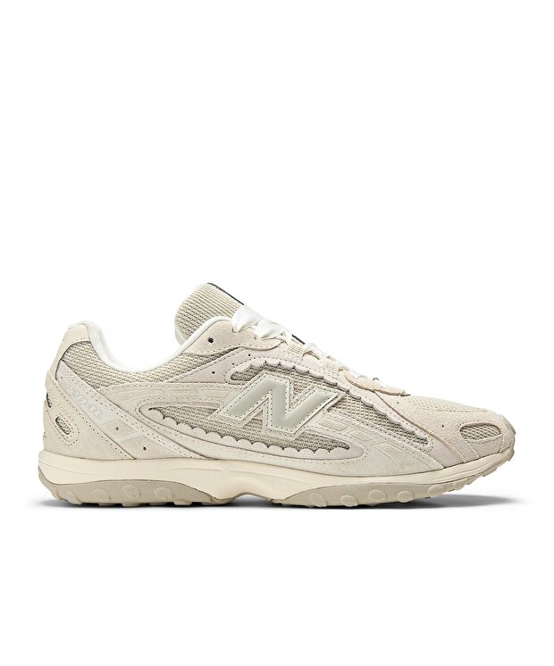 Женские кроссовки New Balance 204L Lifestyle Womens на каждый день