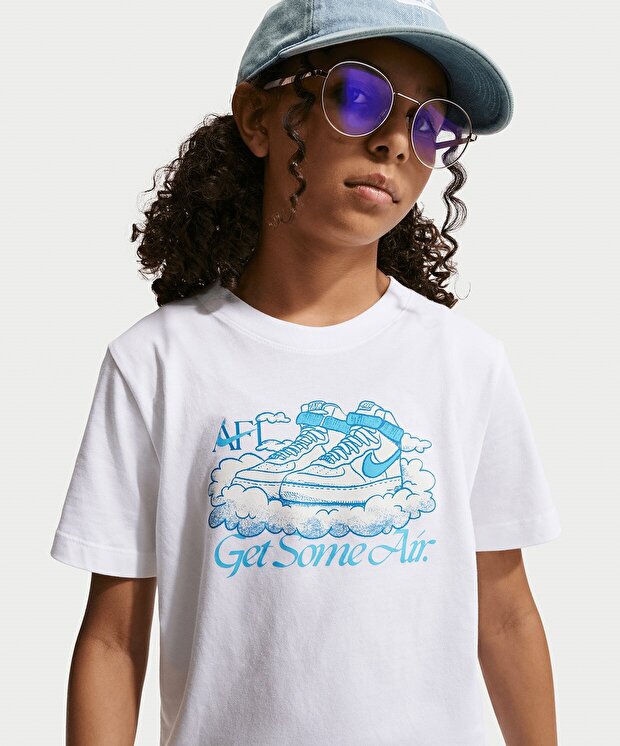 Детская футболка Nike Sportswear